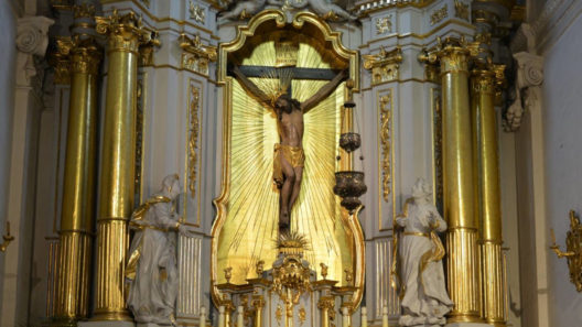 8-Kosćiół pw. św. Krzyża w Rzeszowie